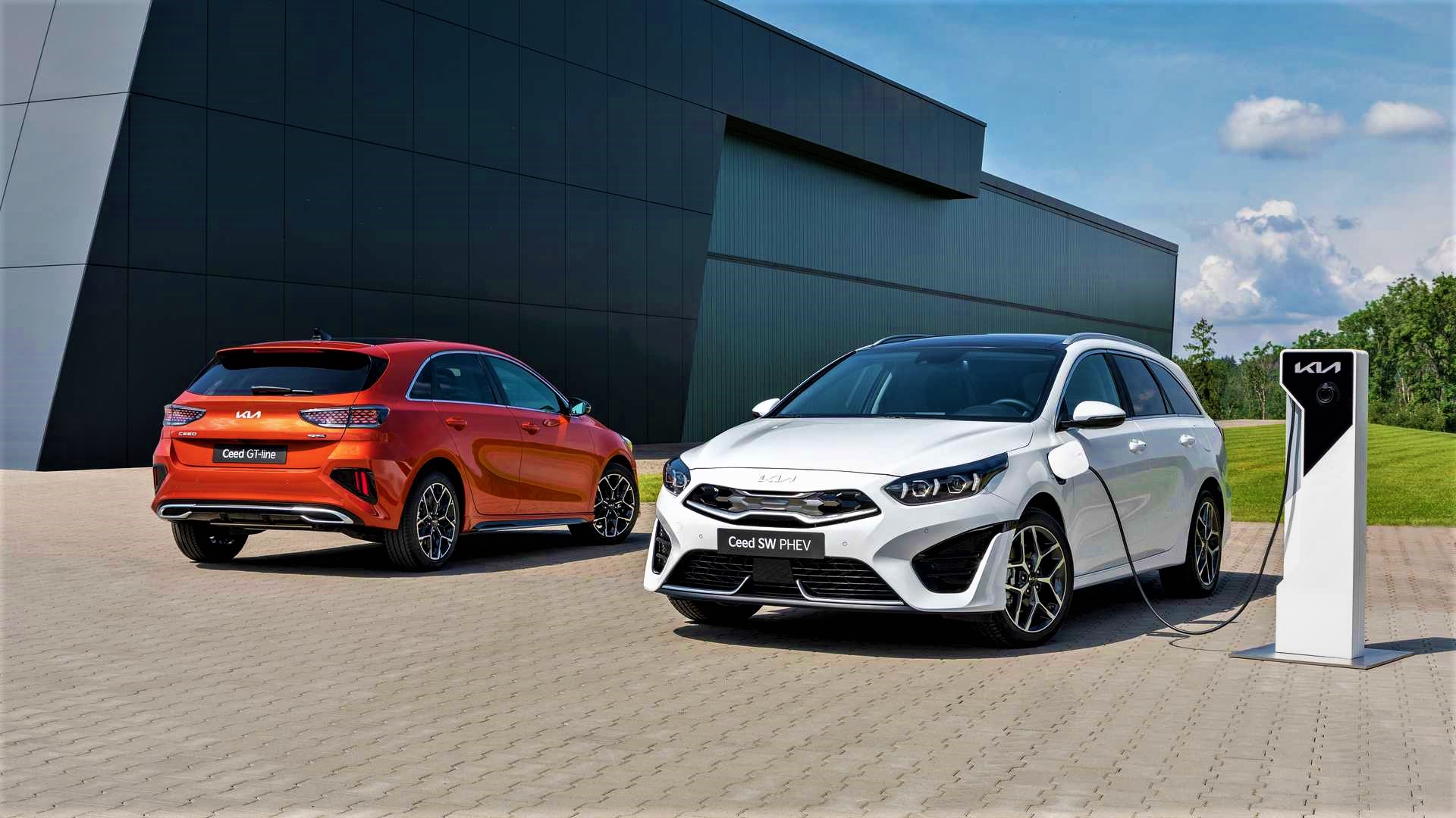 2022 Kia Ceed Facelift: First Official Image, Debuts July 14,