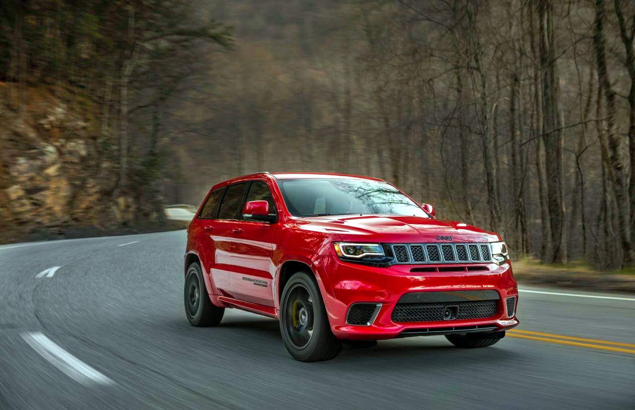 Jeep plans to make a coupe-styled next generation Grand Cherokee that can compete with BMW X6
