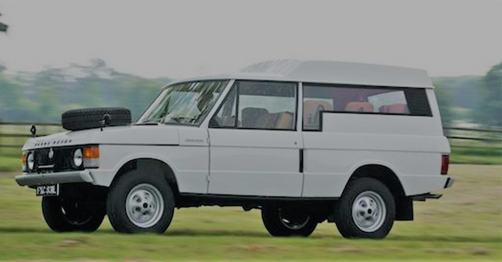 1972 Range Rover Shooting Brake is Rare and Expensive