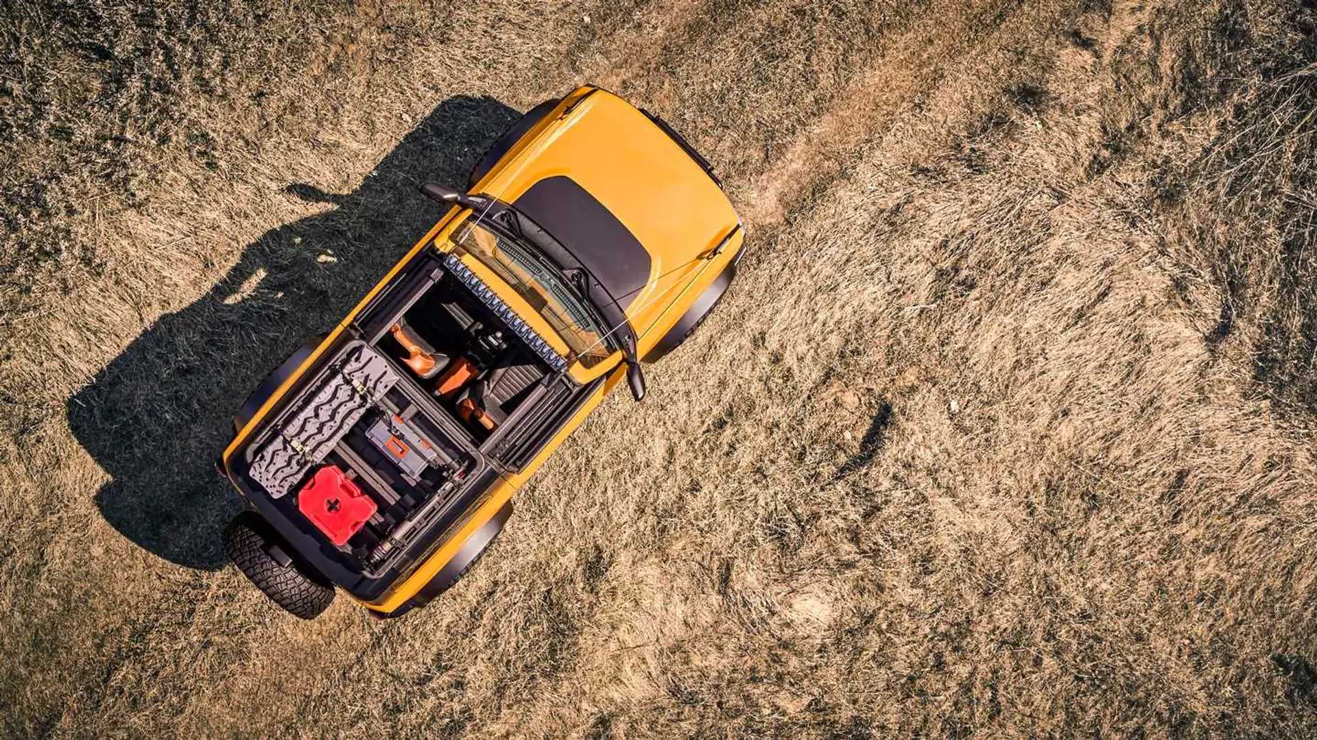 Ford explains Why V6 Bronco Does Not Get A Manual Gearbox