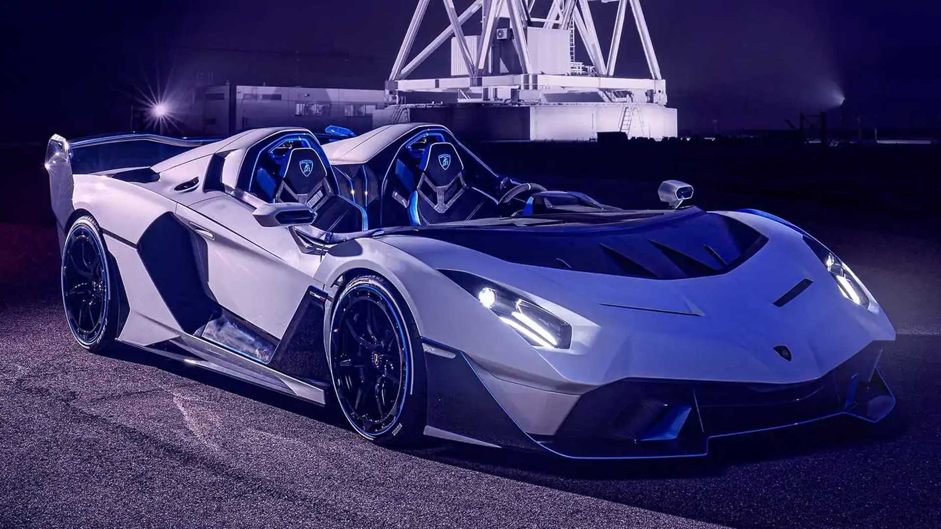 Lamborghini SC20 Lap Monza in All Its Roofless Glory! Watch the Lamborghini SC20 Lap Monza in All Its Roofless Glory!
