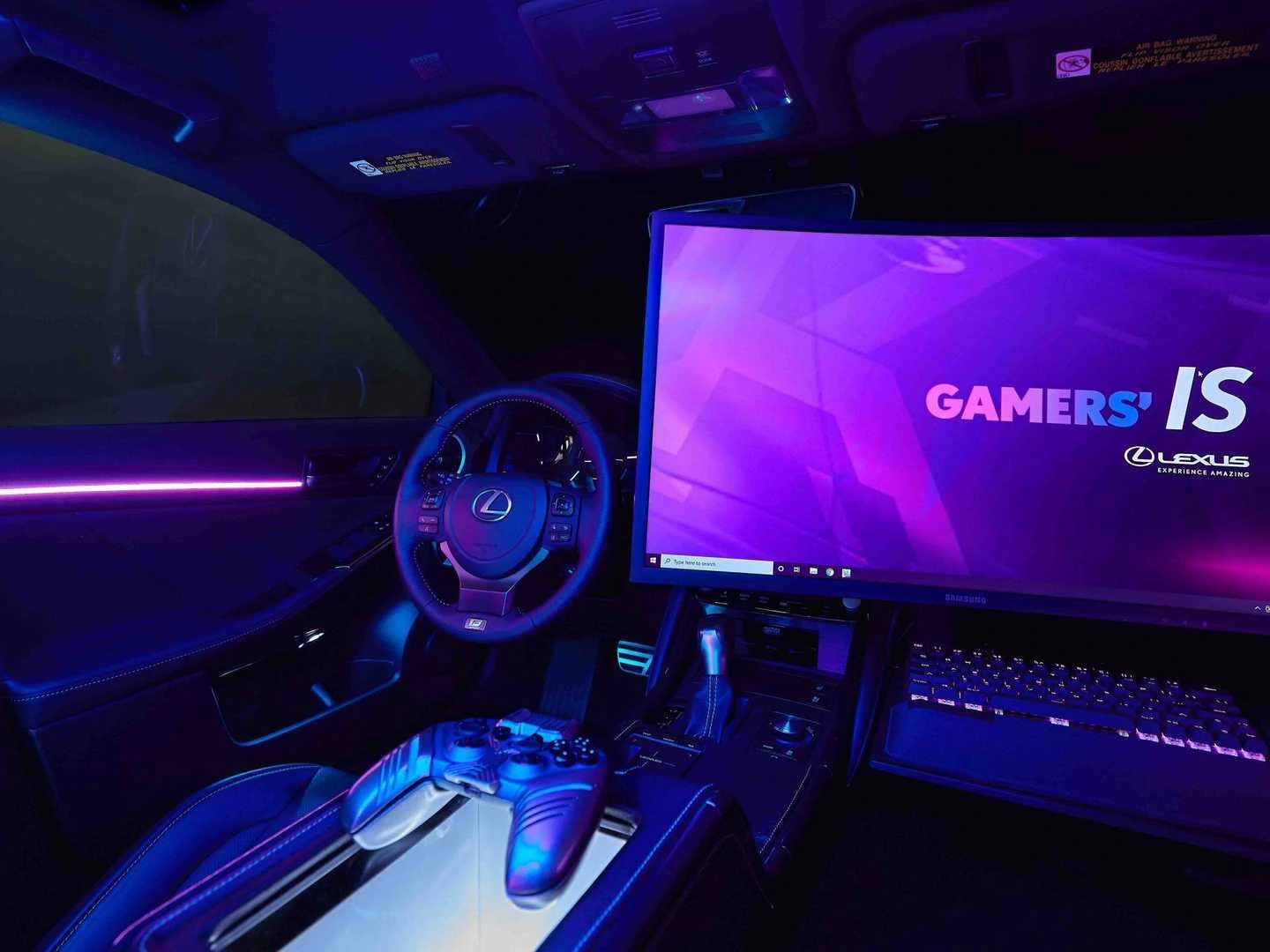 Strange Companion: Lexus and Twitch Create The Ultimate Gaming Vehicle