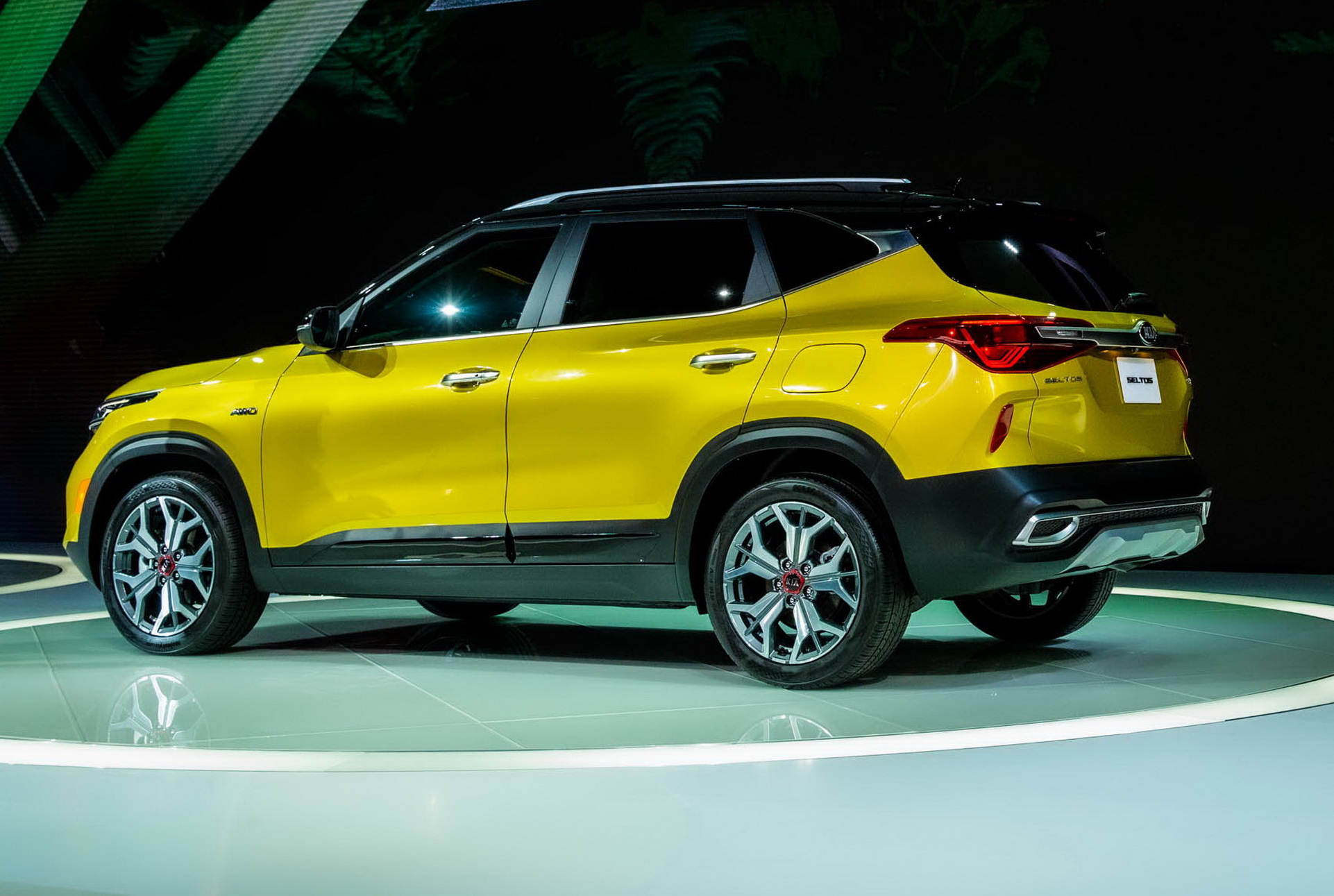 Price of Kia Seltos Leaked: Allowedly Starting at $21,990 with AWD