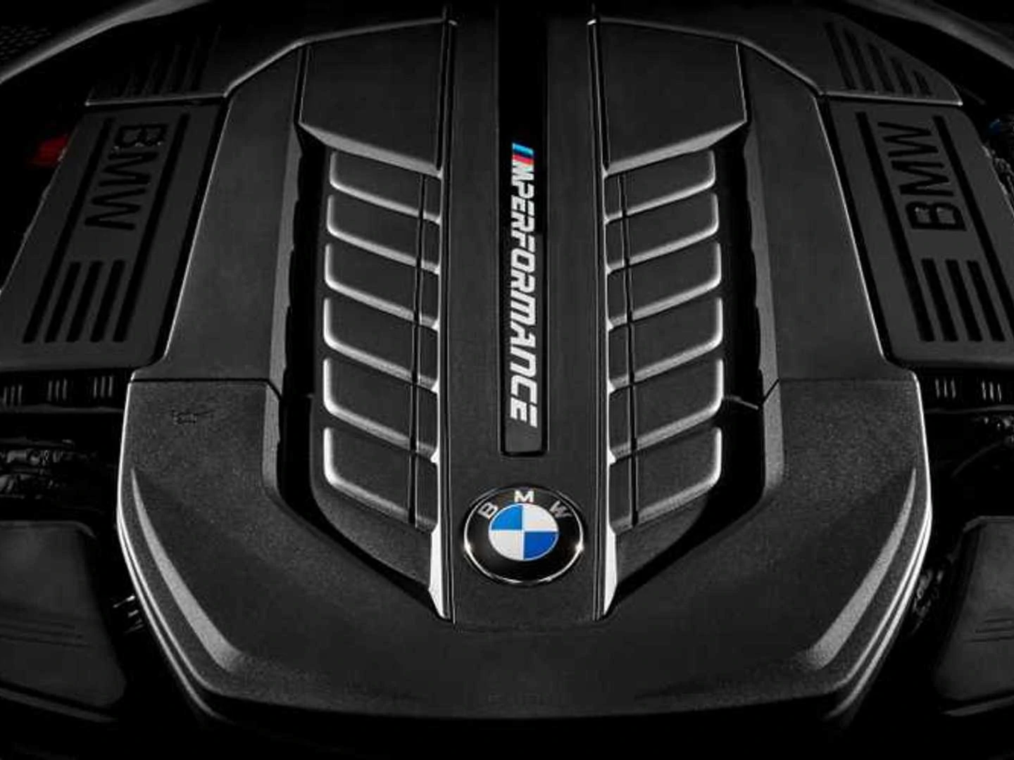 BMW: It's 'Incredibly Difficult to Keep V12 Alive after 2023