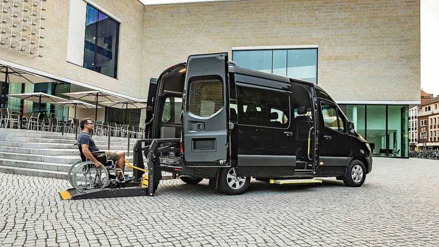 Mercedes unveils new minibuses based on Sprinter technology
