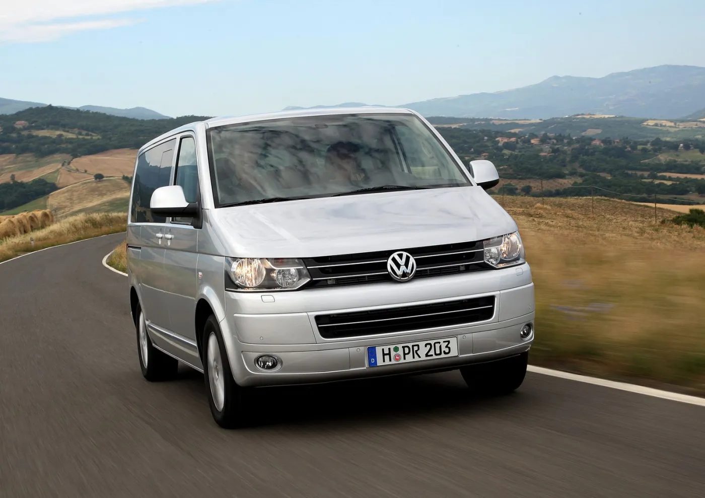 New 2010 Volkswagen T5 Van facelift revealed
