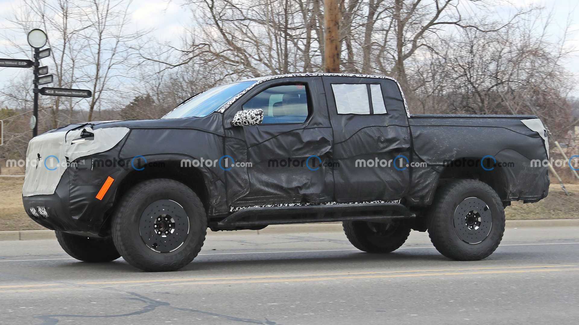 New 2023 Chevrolet Colorado ZR2 Design Teased, Debuts July 28