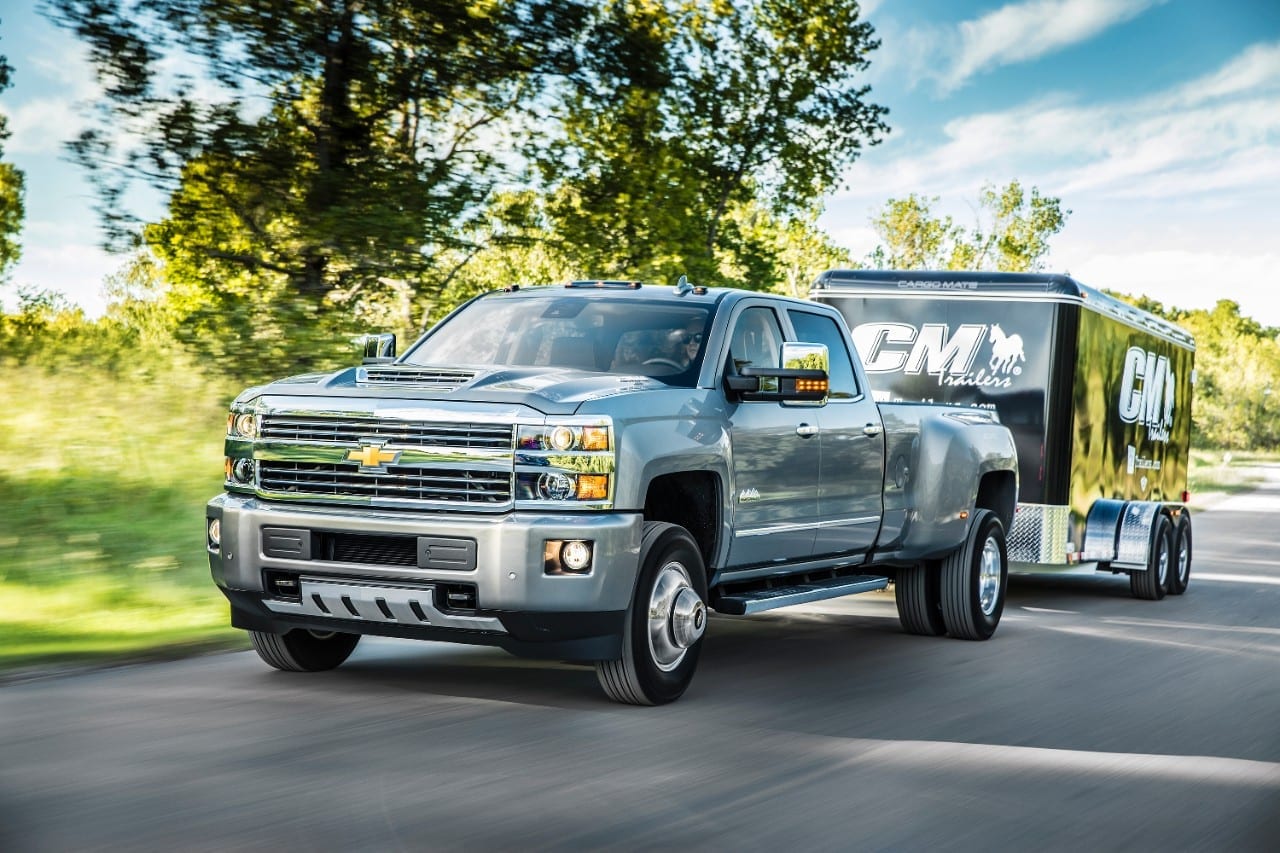 GM's new 6.6L diesel engine produces 910 lb-ft torque GM's new 6.6L diesel engine produces 910 lb-ft torque